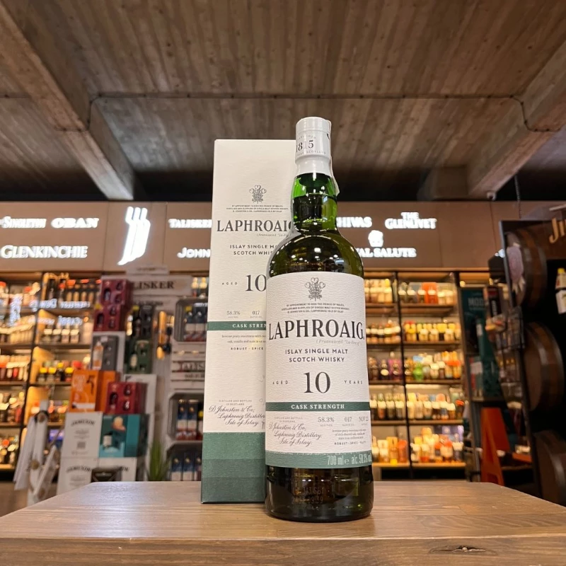 Laphroaig 10YO Cask Strength Batch #017
